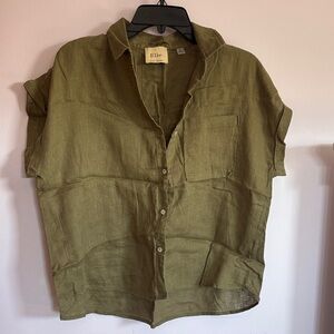 Elie Tahari Olive Green Linen Collared Shirt